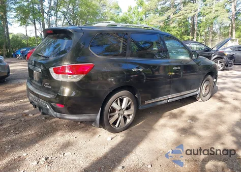 2015 Nissan Pathfinder Platinum z USA, uszkodzony, nr VIN 5N1AR2MM6FC602259